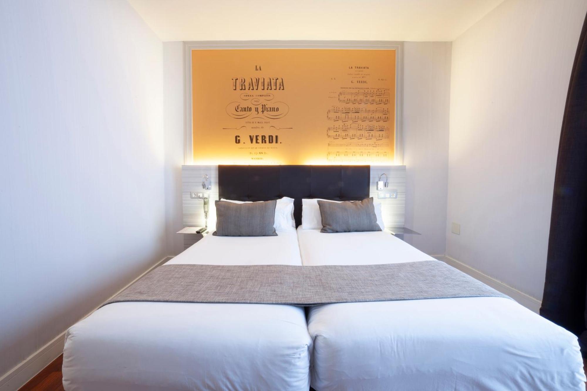 Petit Palace Boqueria Garden Hotel 4*